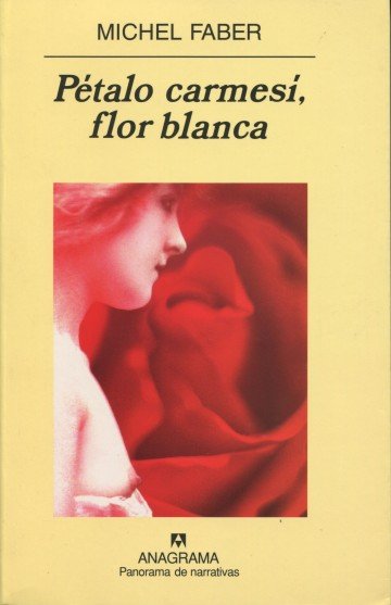 Pétalo carmesí, flor blanca